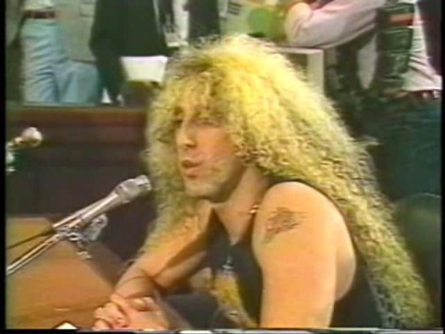 DeeSnider1